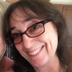 Meet your Posher, Cheryl